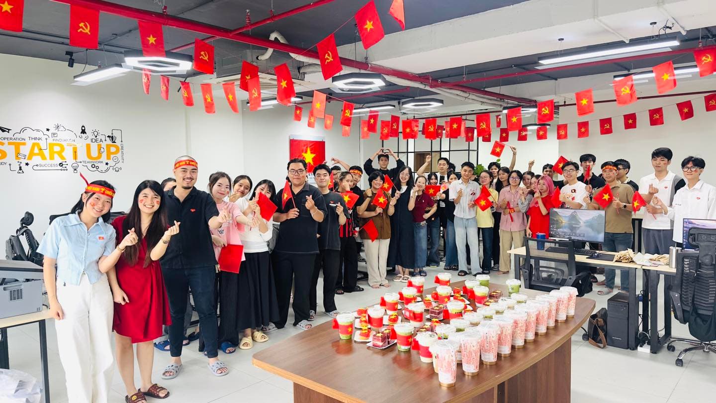 🌸 BẢNG TIN THÁNG 8 - GEMS UNITED 🌸
